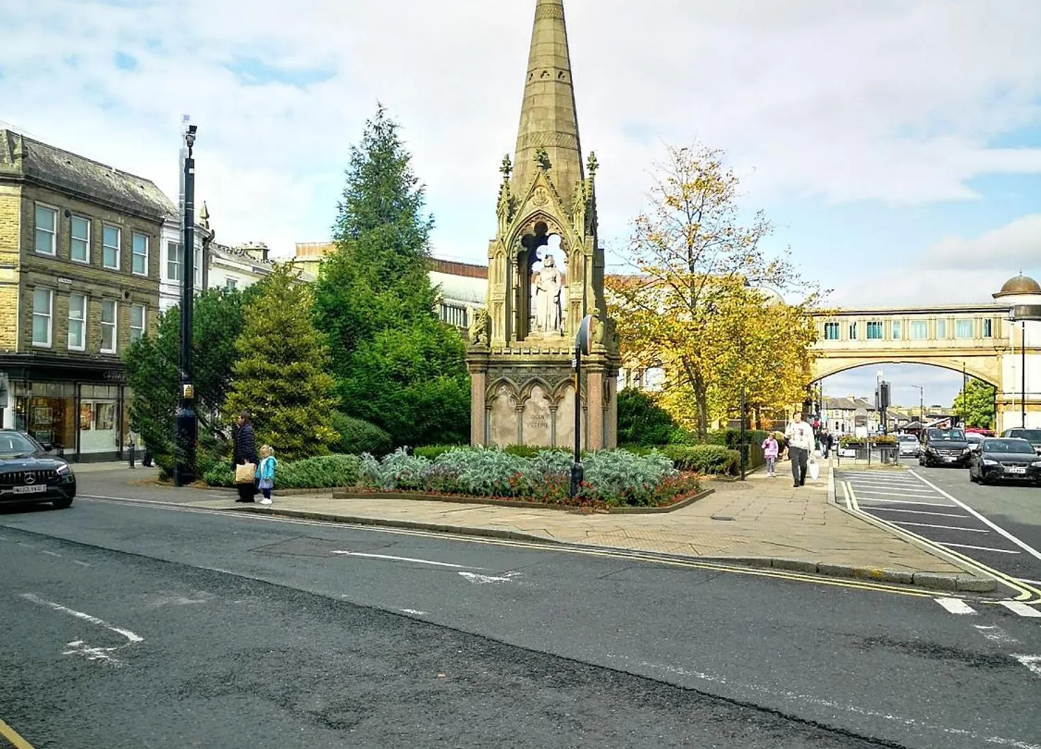 Central Harrogate Apartment With Parking Permit