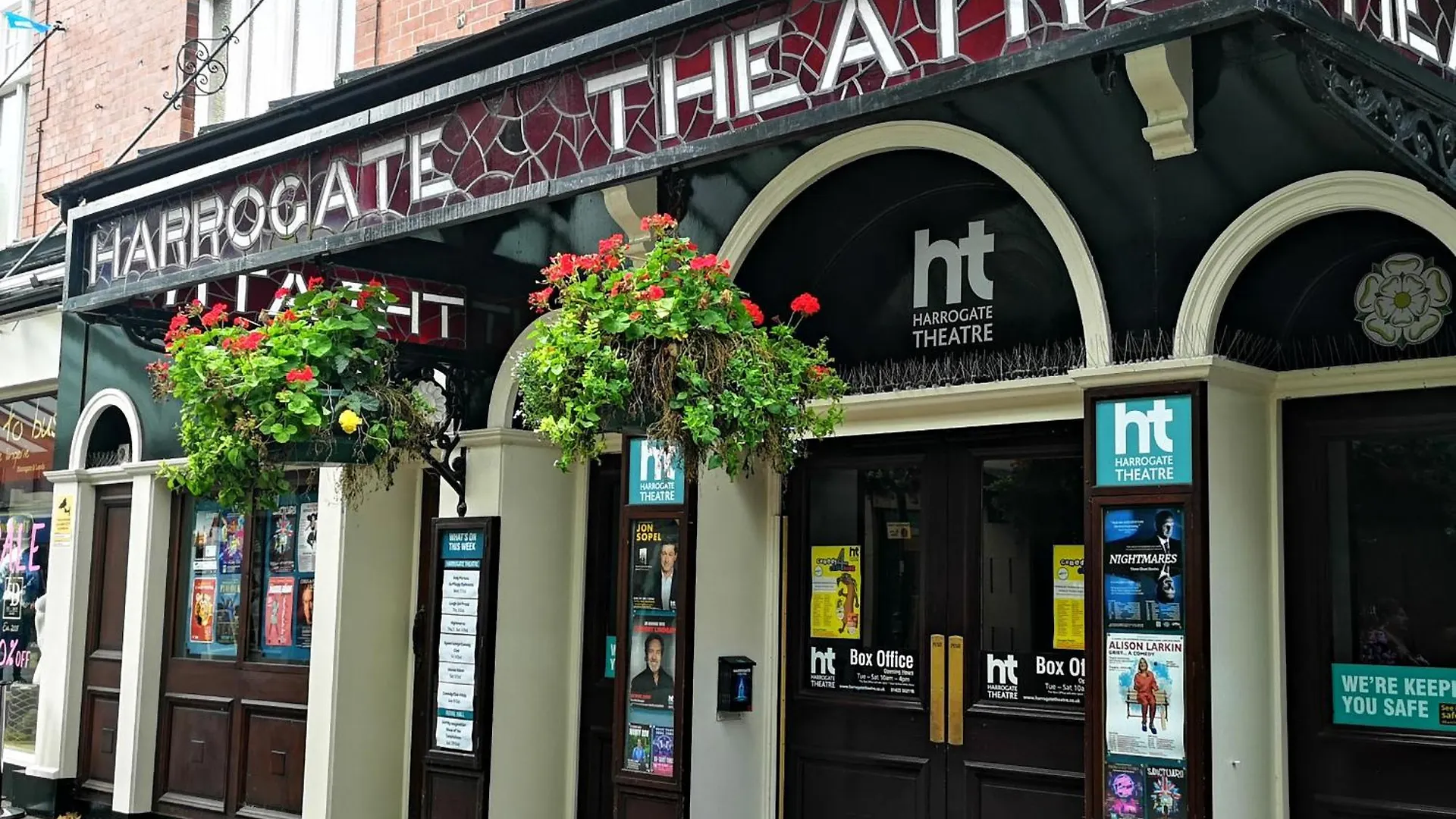 Central Harrogate Apartment With Parking Permit 0*,  United Kingdom